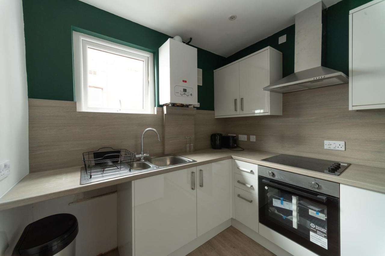 Lovely 2-Bed Apartment In Blackpool Secret House Extérieur photo